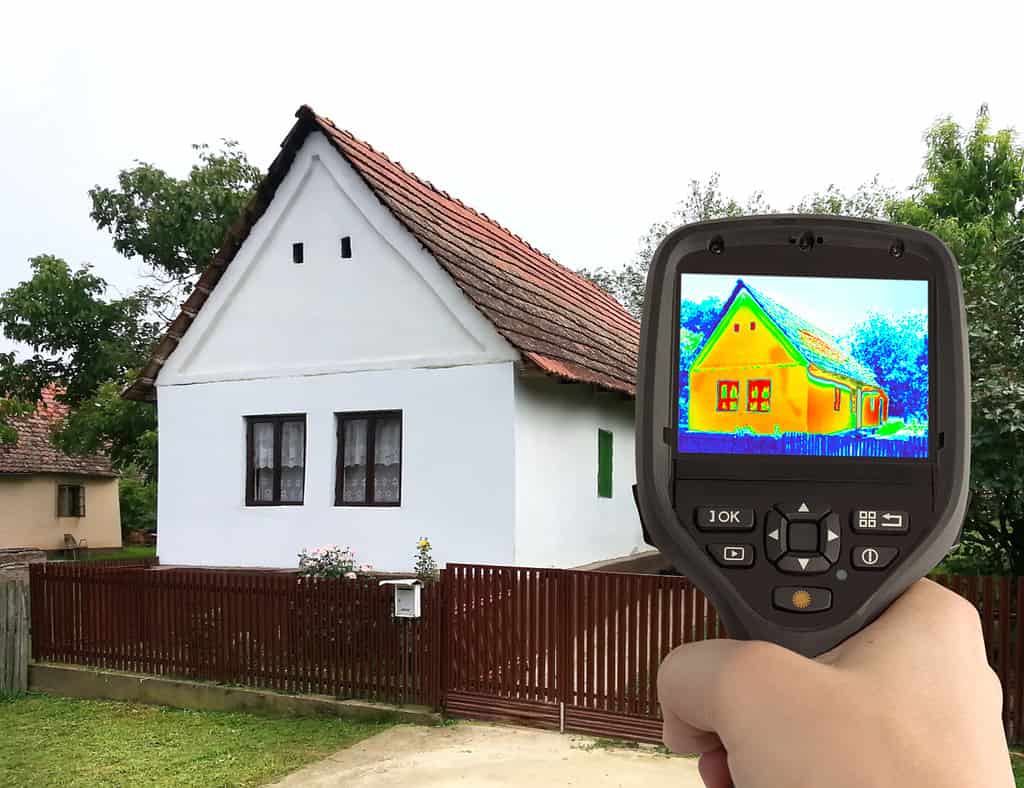 Termografi af bolig: find fugt, skimmel og energispild 1 Termografi hus